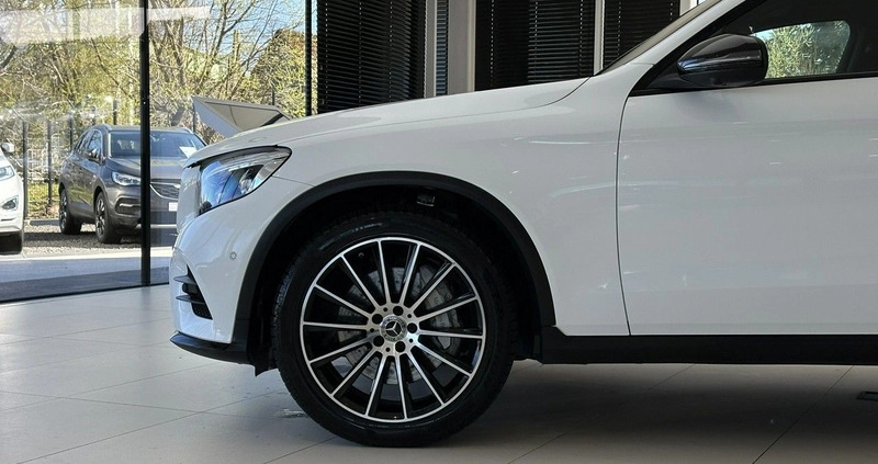 Mercedes-Benz GLC cena 159900 przebieg: 155464, rok produkcji 2017 z Tarczyn małe 781